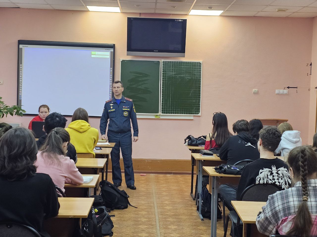 Встреча с сотрудниками МЧС